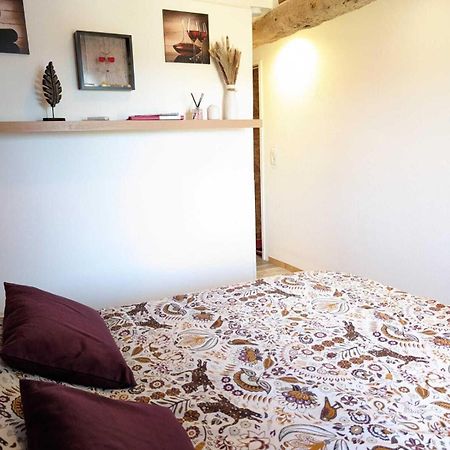 Bed and Breakfast La Maison Millesime La Caunette Екстер'єр фото