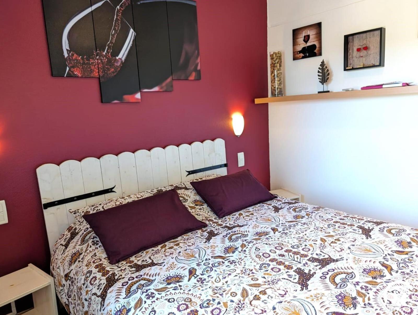 Bed and Breakfast La Maison Millesime La Caunette Екстер'єр фото