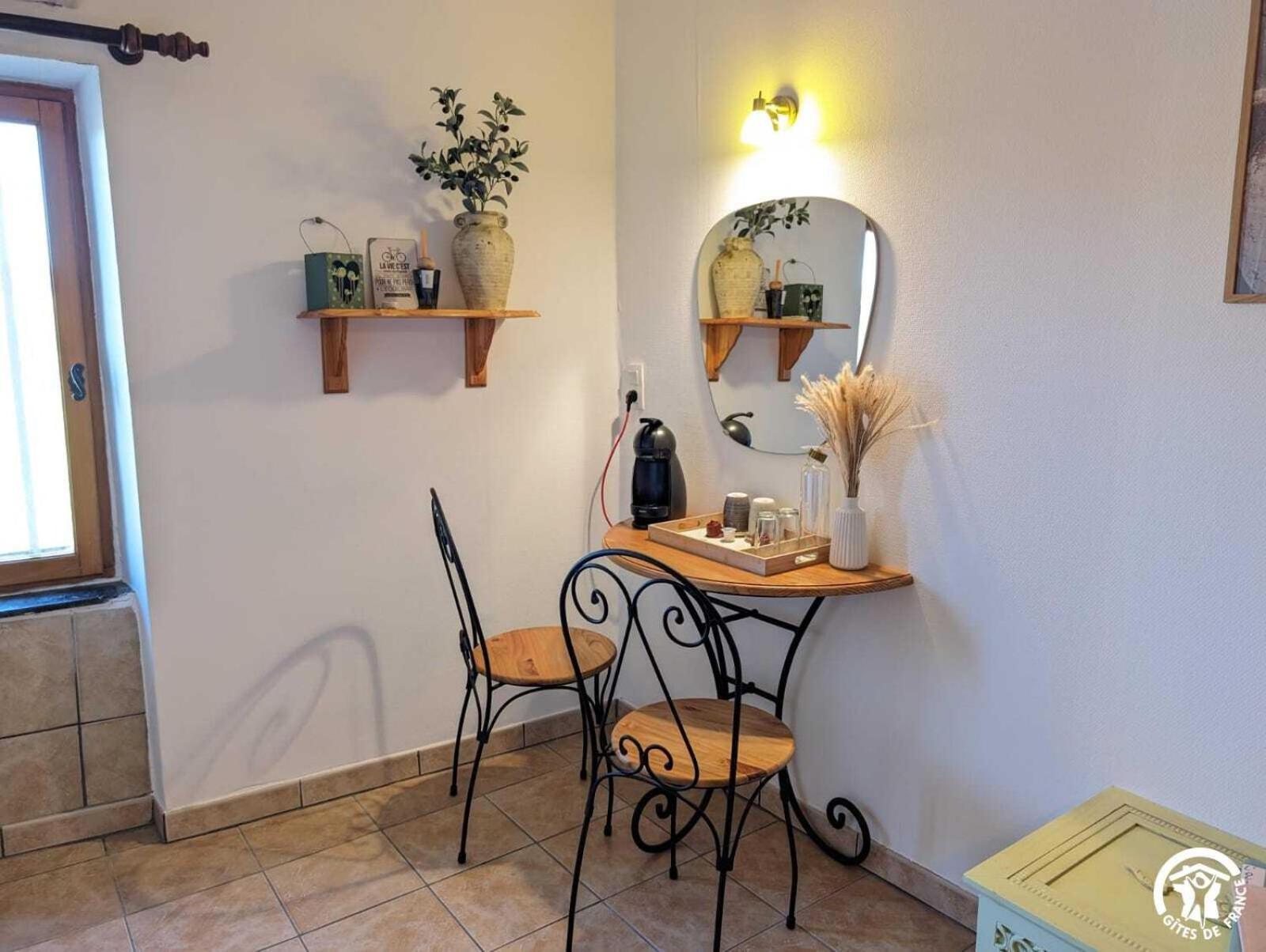 Bed and Breakfast La Maison Millesime La Caunette Екстер'єр фото