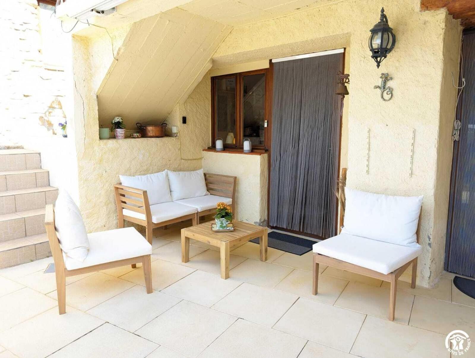 Bed and Breakfast La Maison Millesime La Caunette Екстер'єр фото