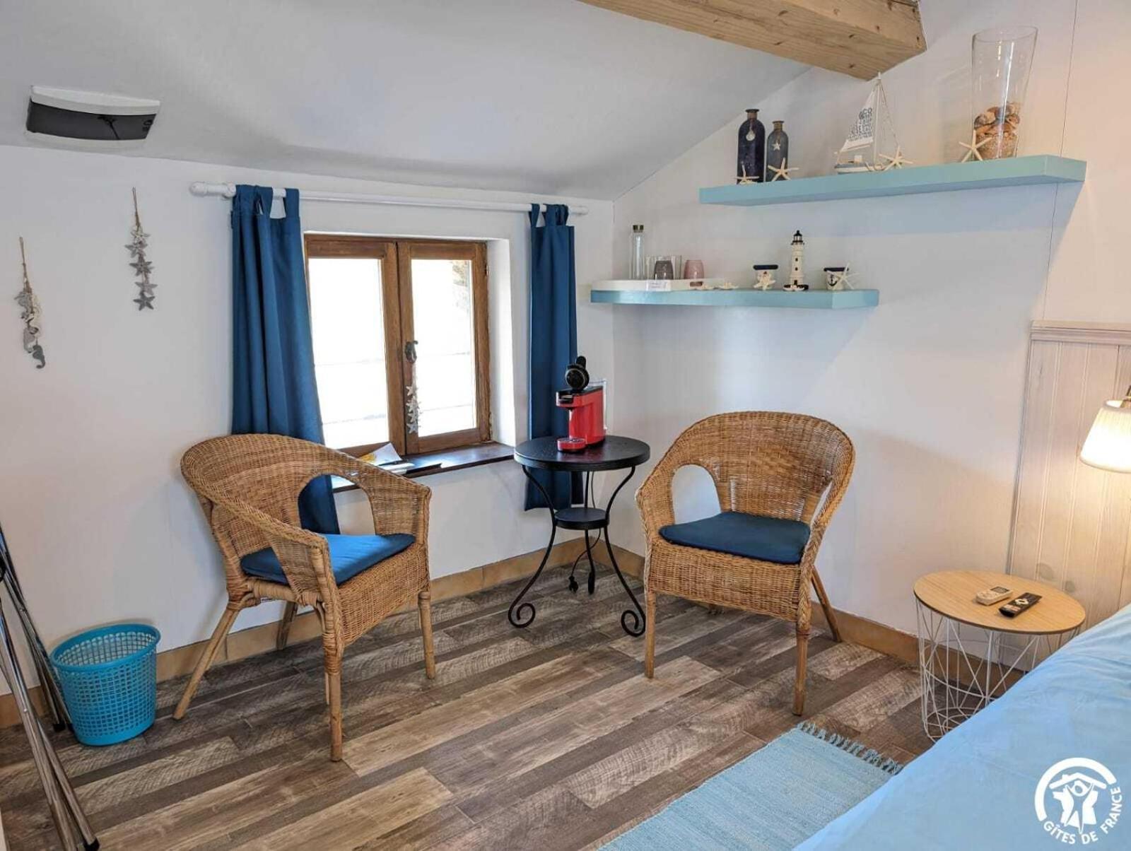 Bed and Breakfast La Maison Millesime La Caunette Екстер'єр фото