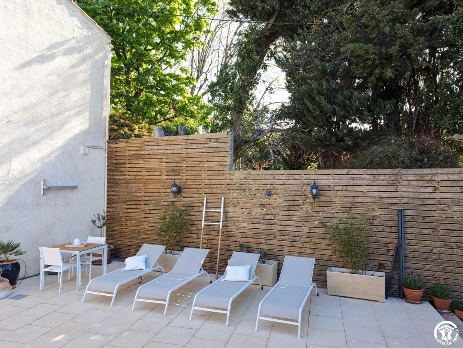 Bed and Breakfast La Maison Millesime La Caunette Екстер'єр фото